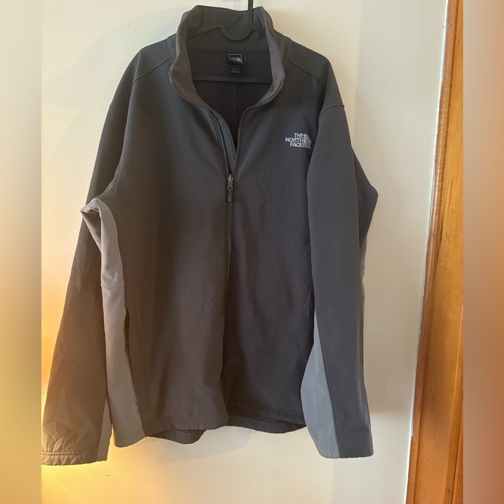 The North Face Men's Dark Gray Performance Jacket XXL